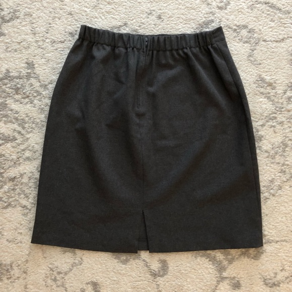 Classic heather gray high-waist pencil skirt - Picture 3 of 6